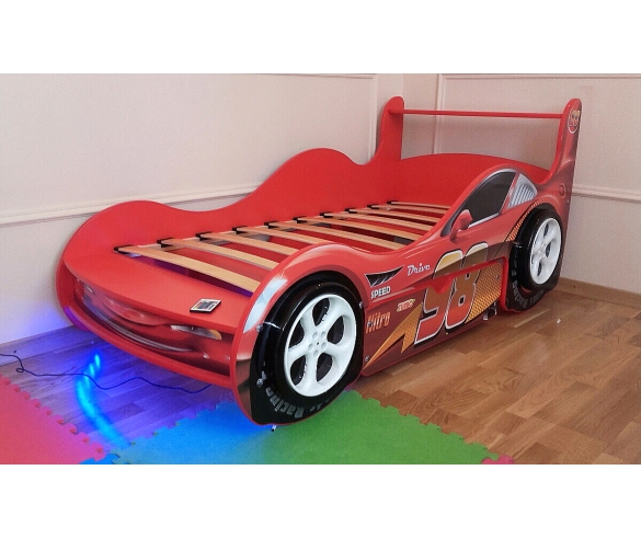 Детская кровать-машина с дополнительной подсветкой Молния Фанки Маквин