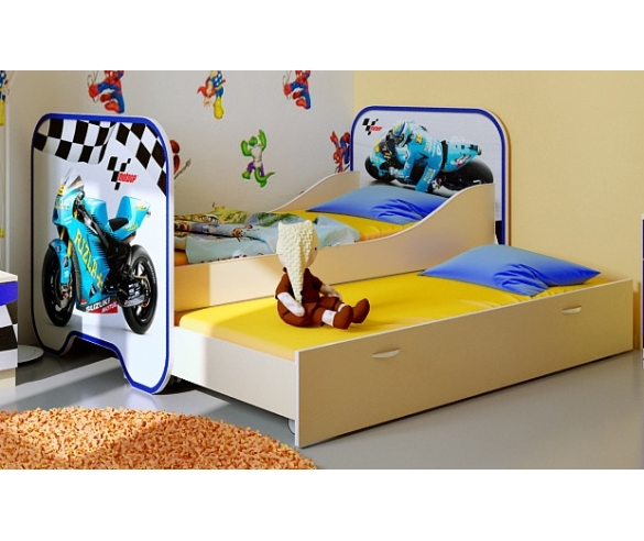 кроватка для ребенка от 2 х лет Мотогонки