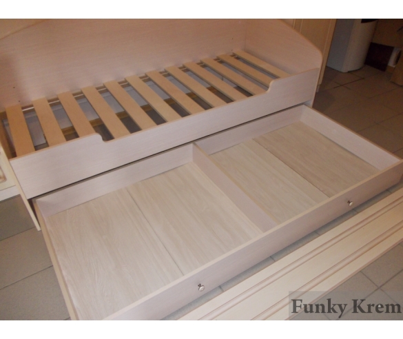  кровать фкр 01 в процессе сборки