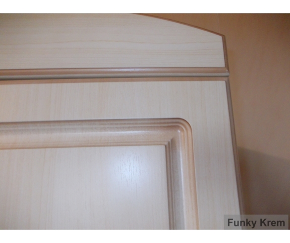 фасад пенала серии фанки крем