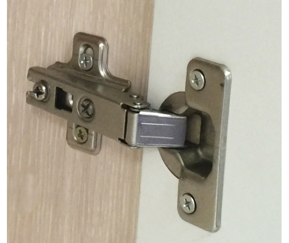 Мебельные крепления европейского качества.