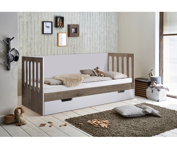 Кровать Сказка с планкой-царгой